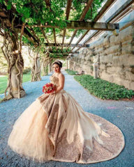 Gold Sweetheart Lace Appliques Beads Quinceanera Dress