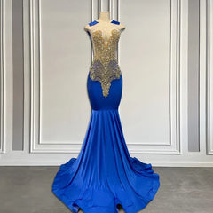 Glamour Unleashed: Diamond Blue Prom Elegance