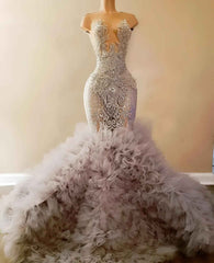 Elegant Ruffles Beading Prom Dress