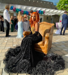 Elegant Black Ruffles Beading Prom Dress