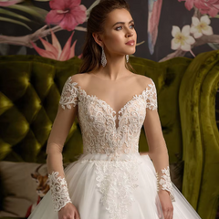 Charming Elegant Long Sleeve Wedding Dress