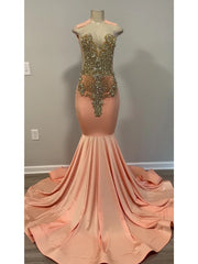 Glamour Unleashed: Diamond Blue Prom Elegance