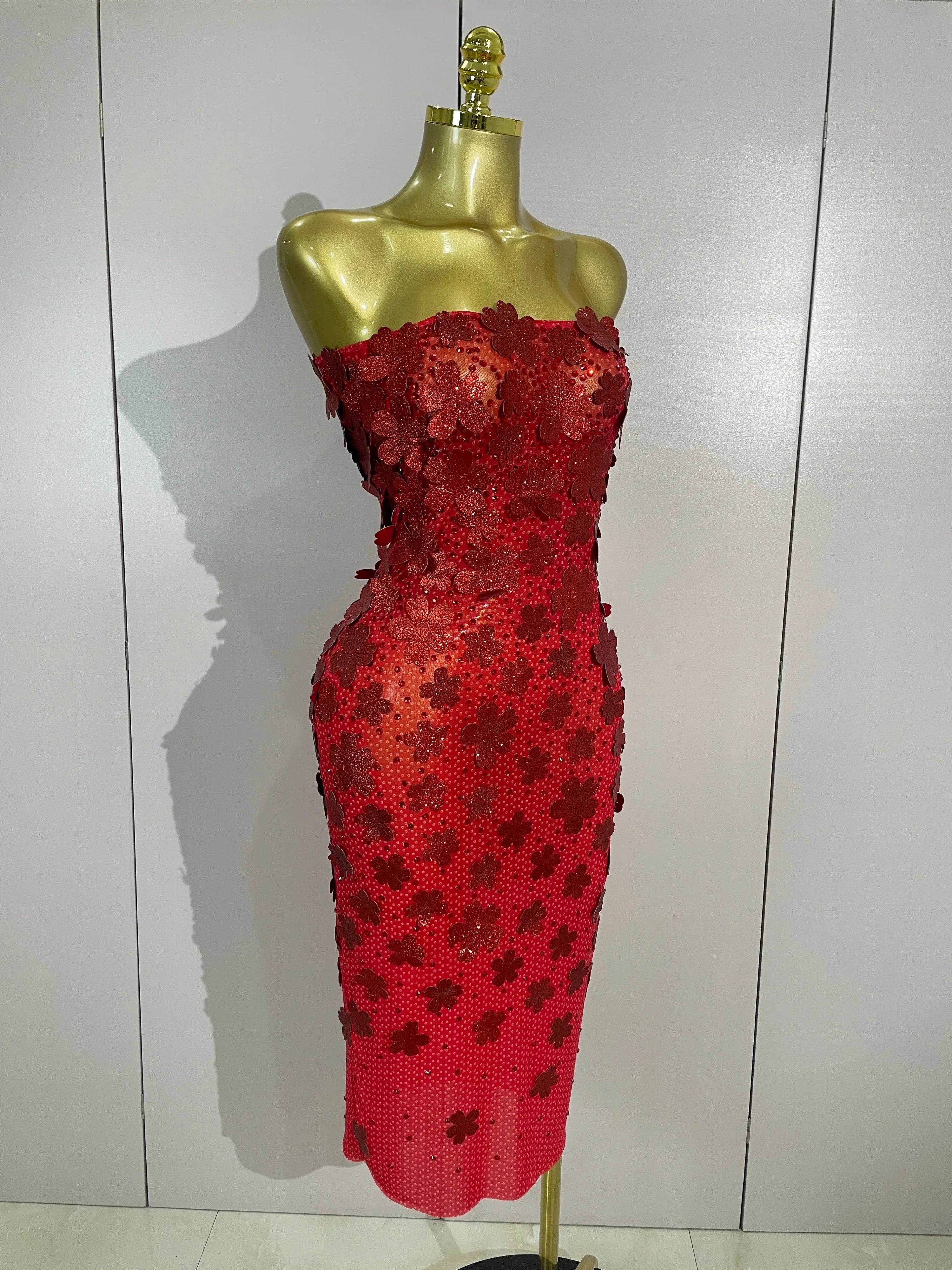 Emme Sequin Flower Diamond Strapless Mesh Dress