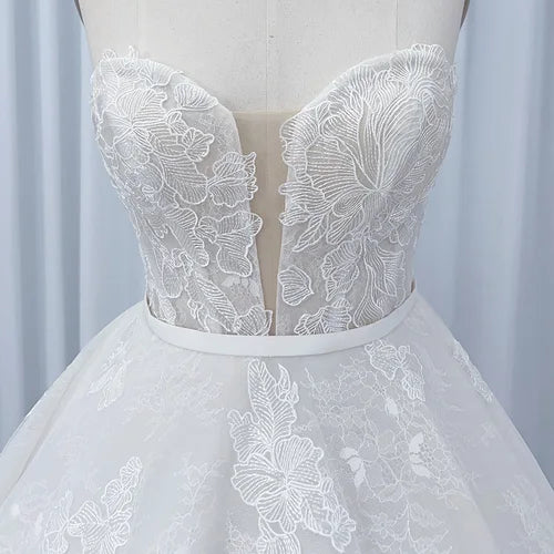 Elegant Open Back Tulle Ball Gown Wedding Dress