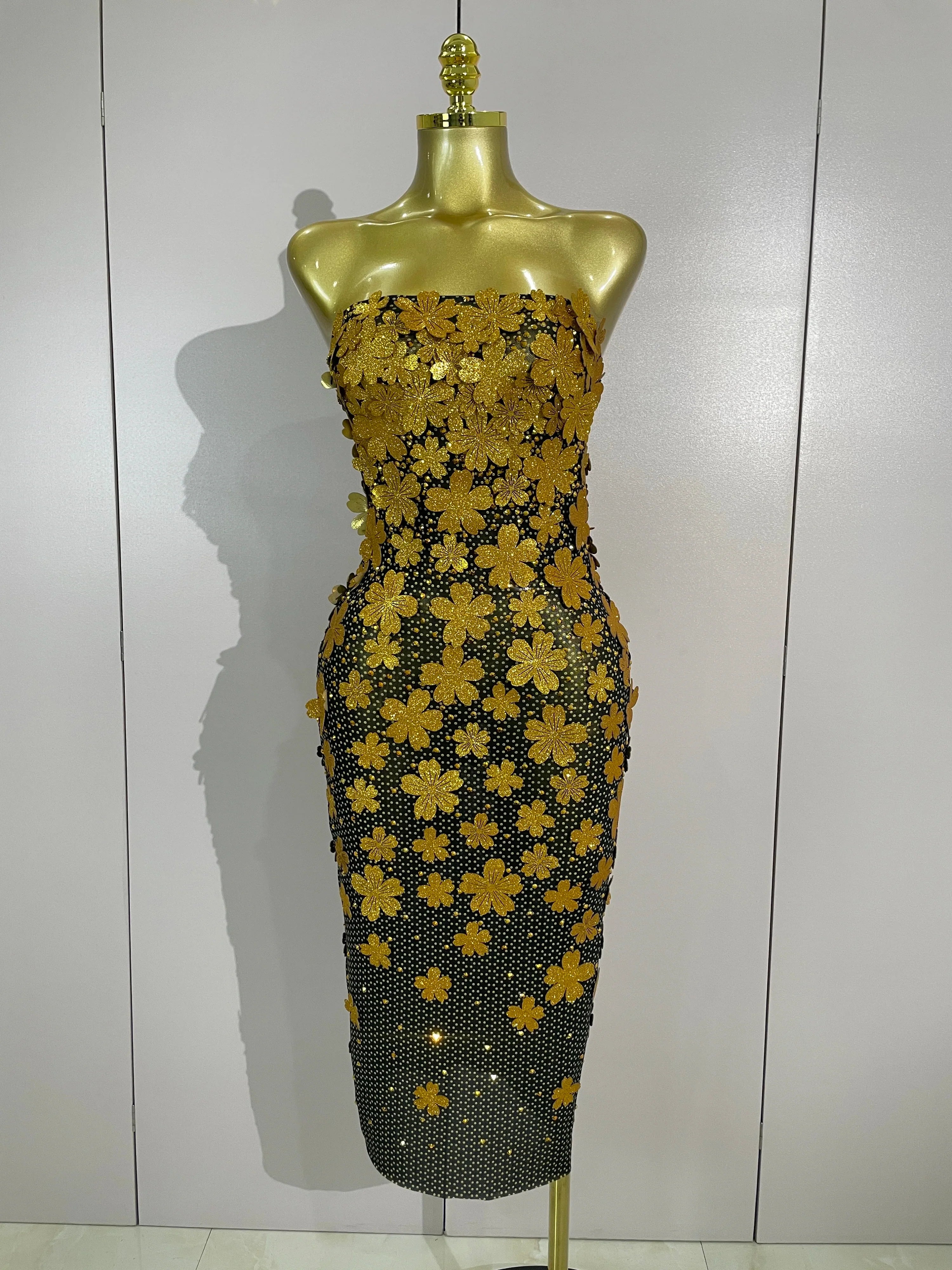 Emme Sequin Flower Diamond Strapless Mesh Dress