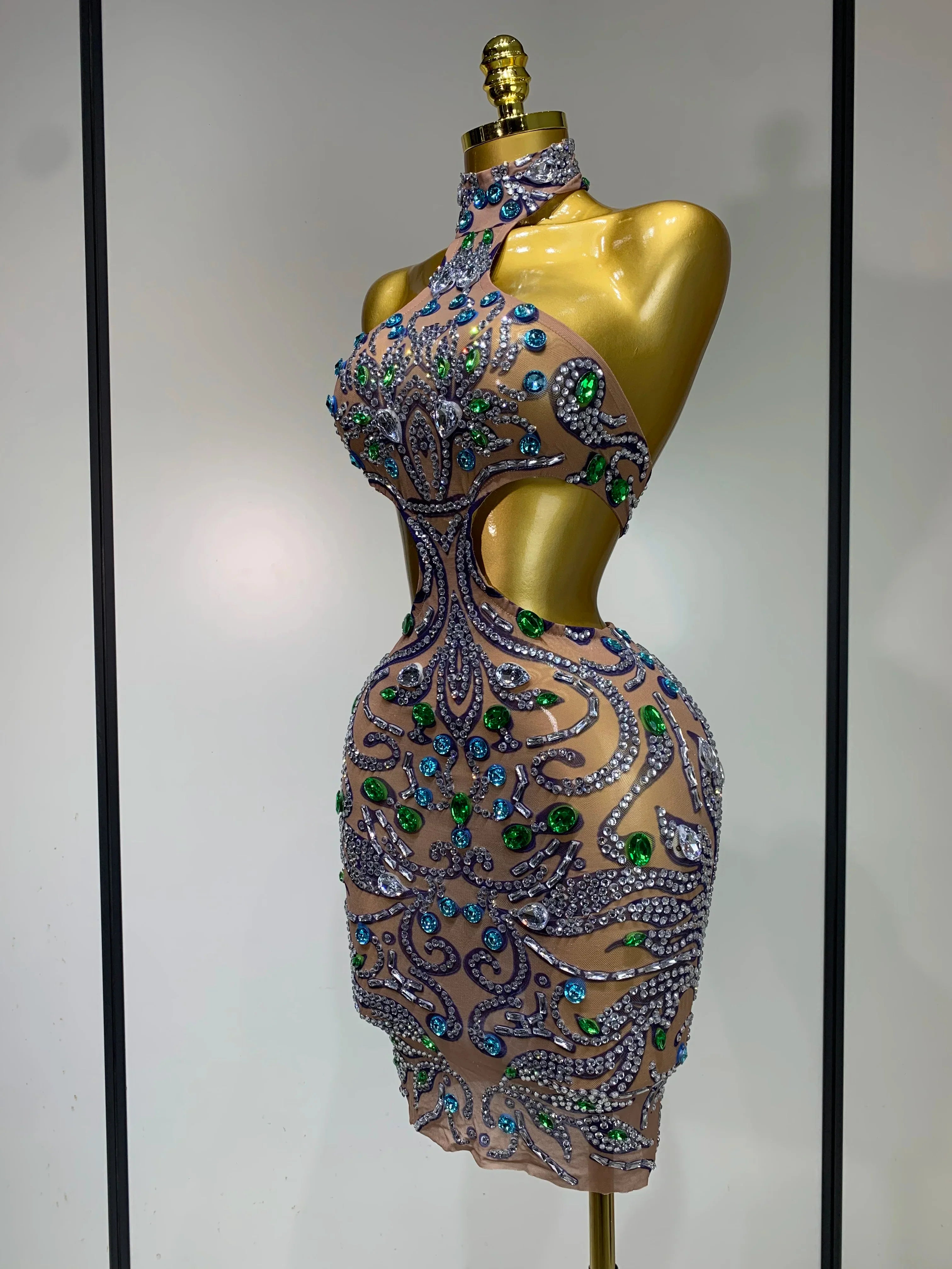 Amaris Sexy Halter Diamonds Backless Luxury Short Festival Dress
