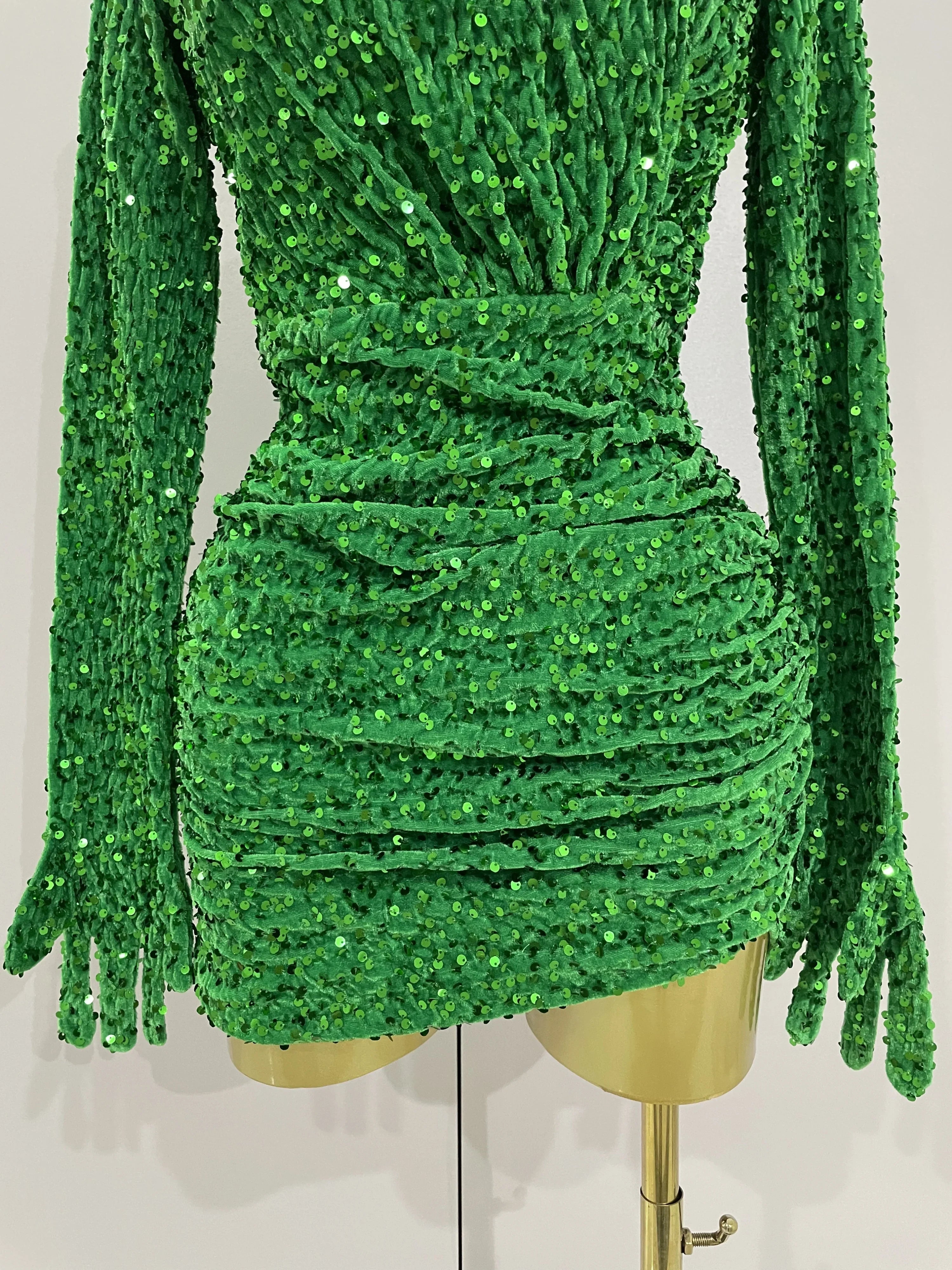 Ghee Sexy Shiny Green Sequin Long Sleeve Birthday Dress with Gloves