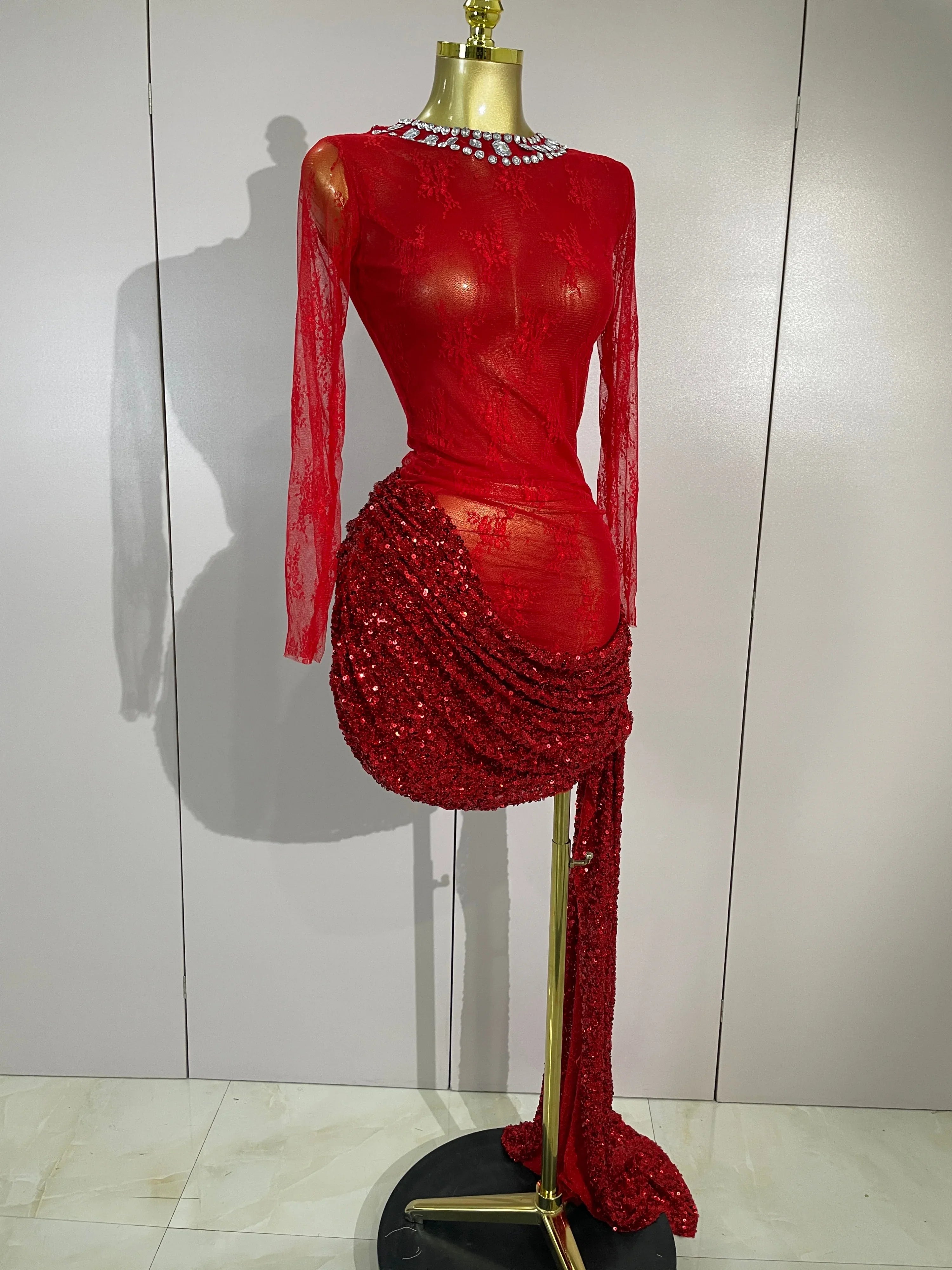 Donna Sparkly Rhinestone Red Sequin Lace Mesh See-Through Mini Dress
