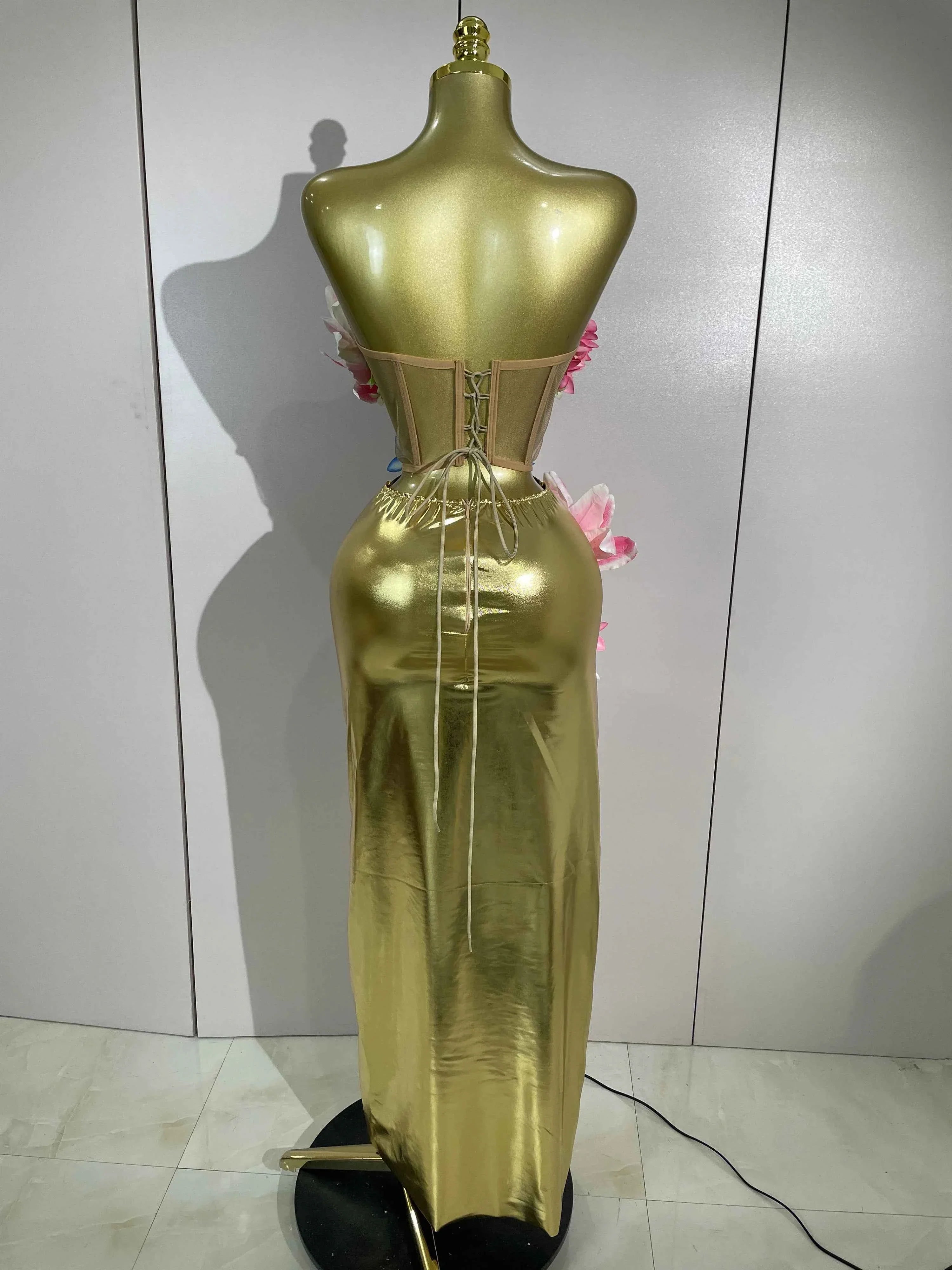 Foxy Elegant 3D Flower Golden Mesh Top Bodycon Two-Piece Set
