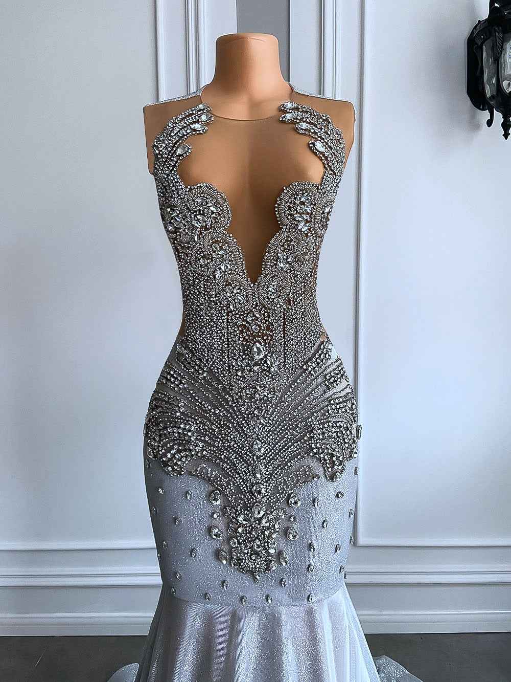 Exquisite Silver Luxury Mermaid Prom Dress with Diamond Accents