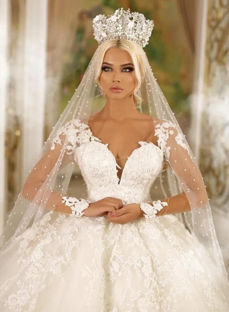 Elegant Princess Lace Long Sleeve Vintage Wedding Dress