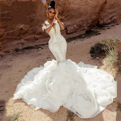 Exquisite Crystal Beading Sexy Mermaid Wedding Dress